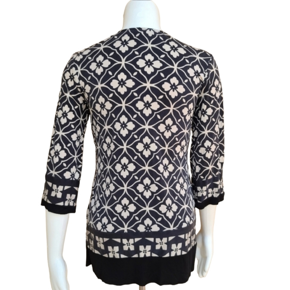 HALE BOB Studded Silk Blouse S Monogram 3/4 Sleeve No Wrinkle Travel Top - Picture 5 of 16